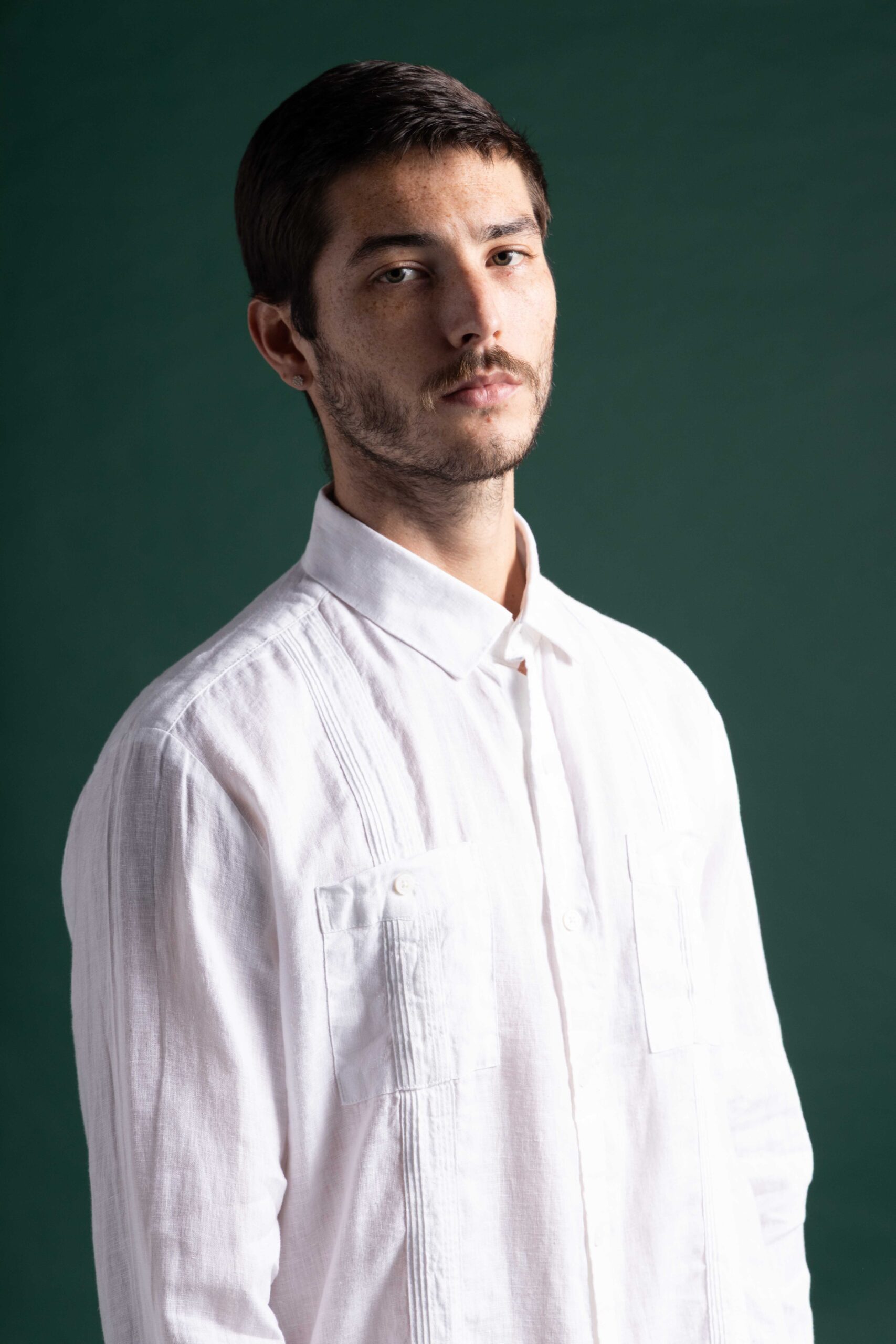 100% Linen Guayabera - Long Sleeve - 2XL, White