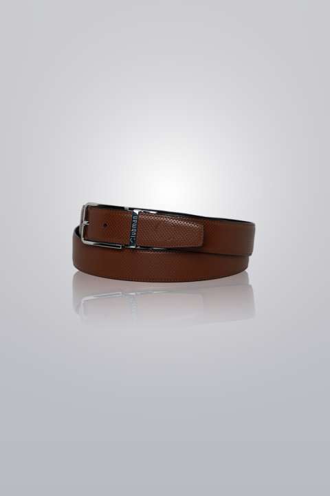 Reversible leather belt in brown and tan. Adjustable fit-all design.