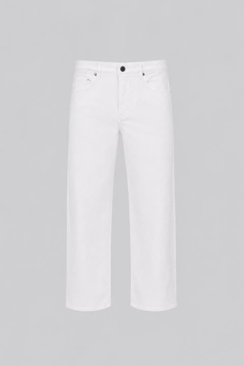 Men's Signature Wide Jean in off white stretch cotton with Clubman branded hardware, front button and zipper closure, and classic five-pocket design.